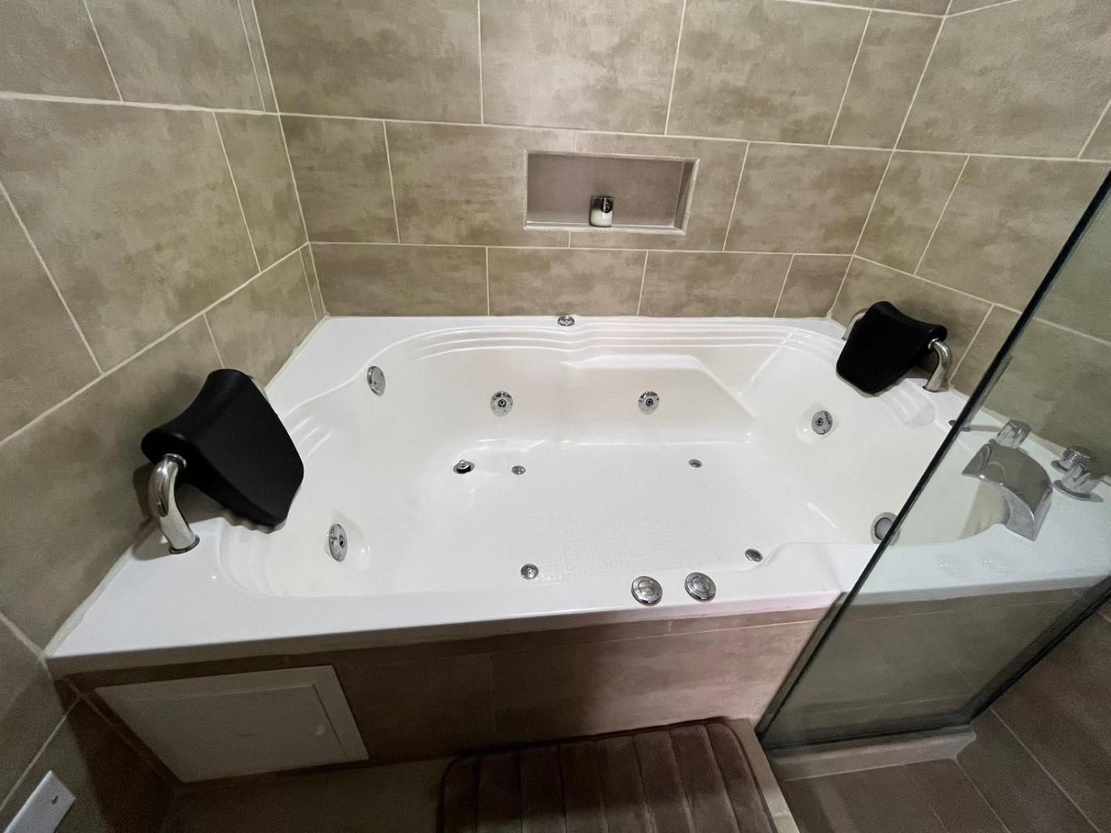 Levits Apartment Medellin Bagian luar foto
