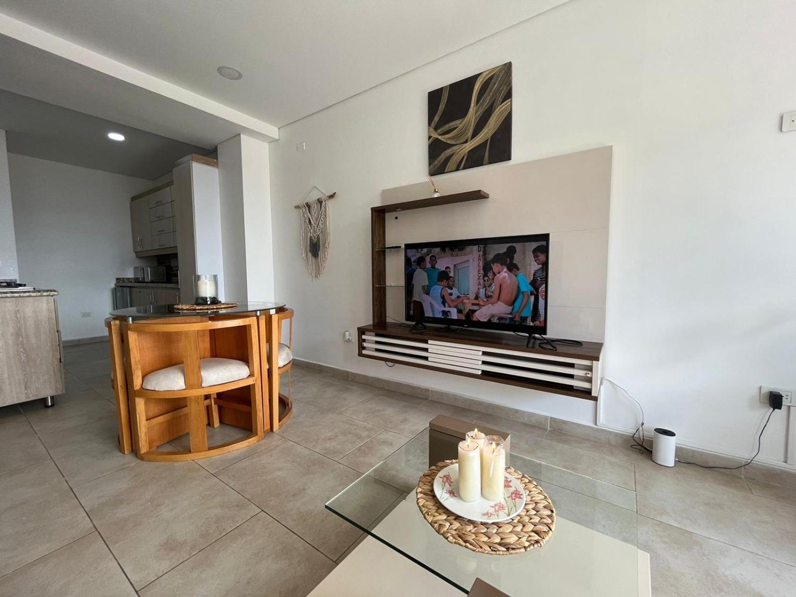 Levits Apartment Medellin Bagian luar foto